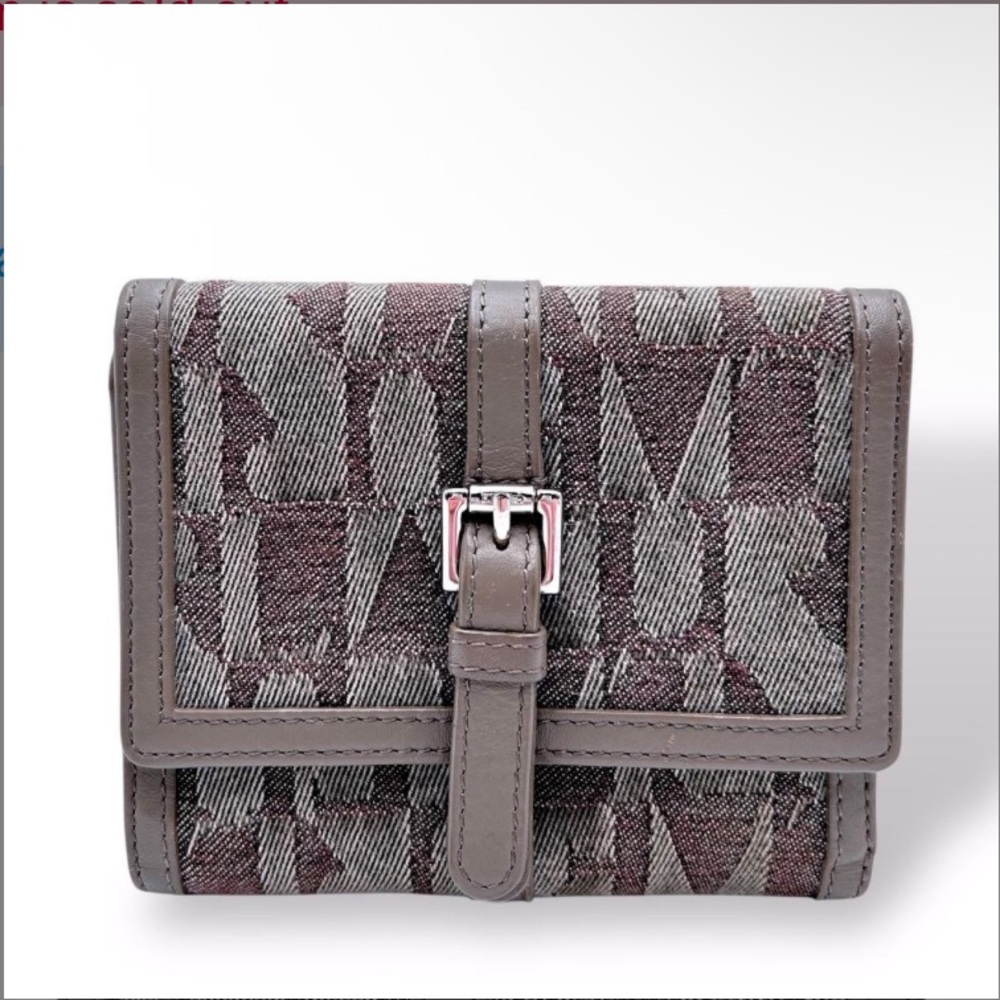 Furla compact wallet